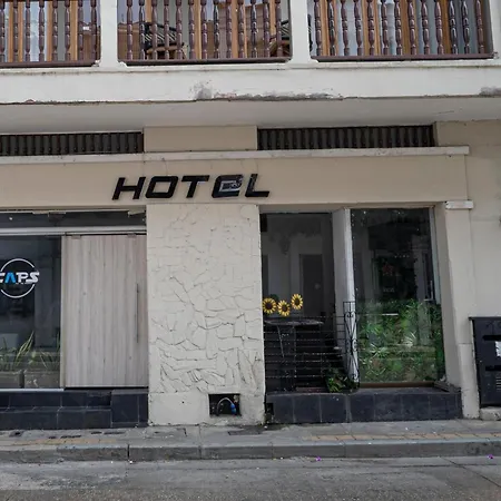 Capsulas 24 Guest house Cartagena