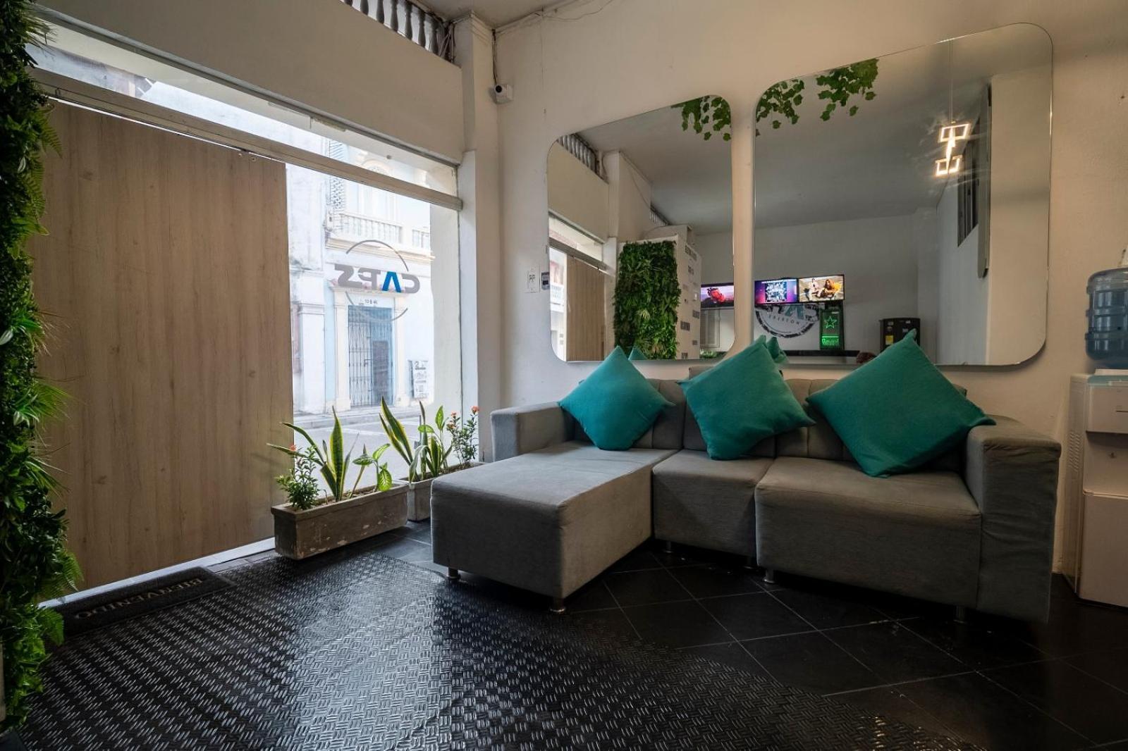 Capsulas 24 Guest house *