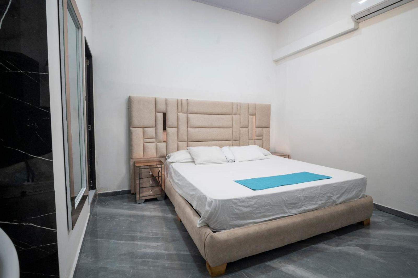 Guest house Capsulas 24 Cartagena